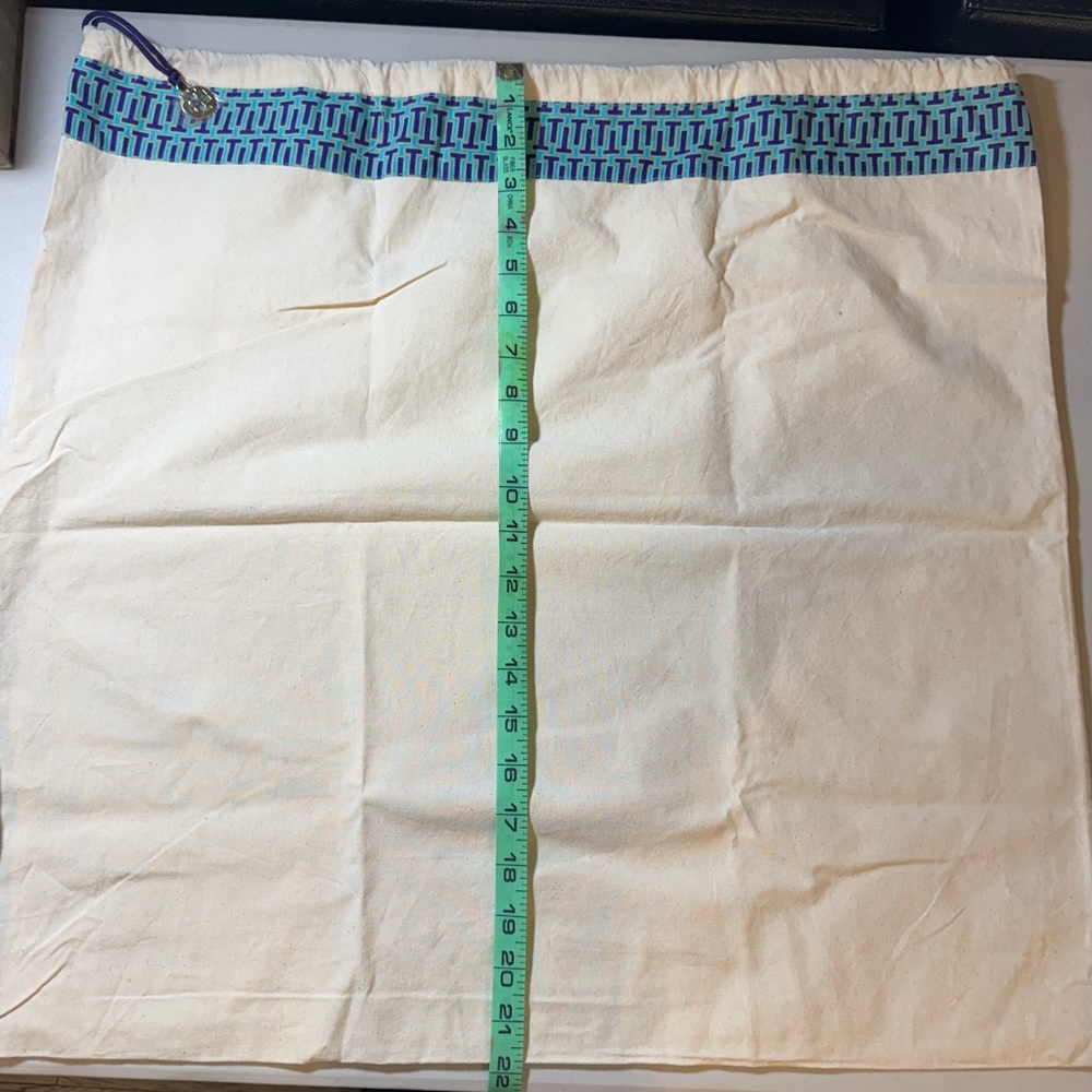 !!!!!NEW TORY BURCH DUST BAG!!!! 24x22